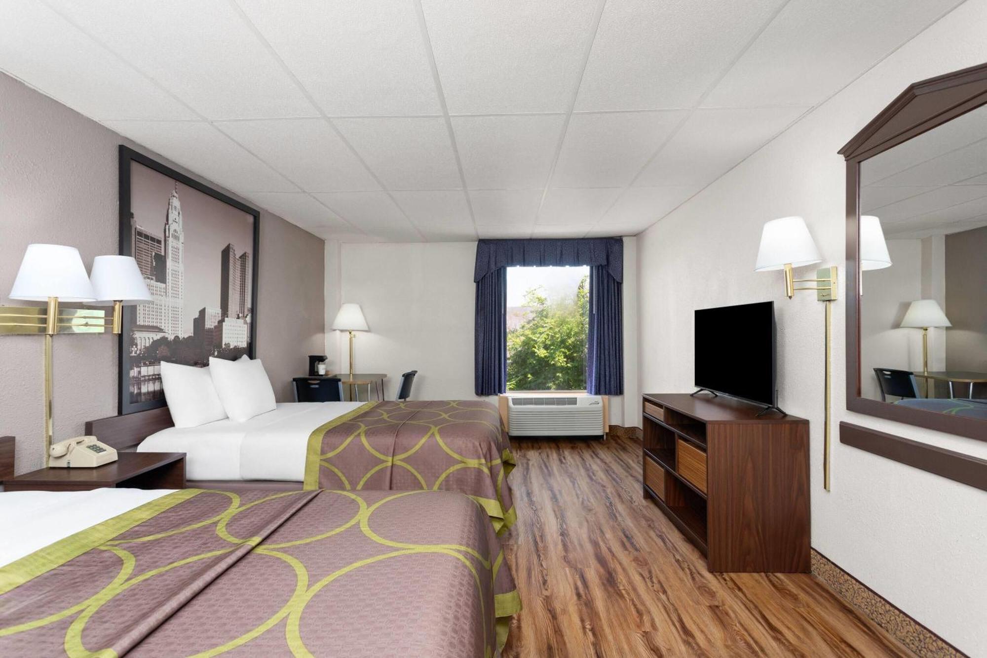 Super 8 By Wyndham Columbus Hotel Buitenkant foto